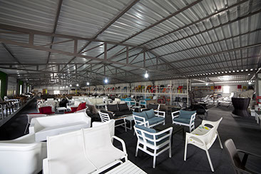 Gepetto Chair Showroom