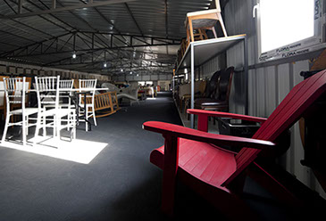 Gepetto Chair Showroom